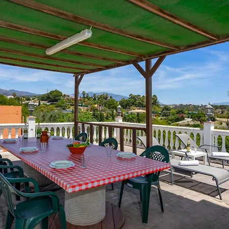 Villa Agua Y Sal By Interhome Estepona